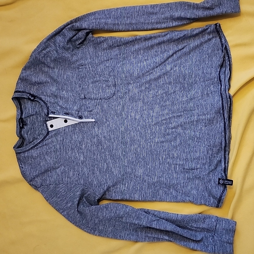 LRG Long-Sleeve Tee B&W stripes with Pocket